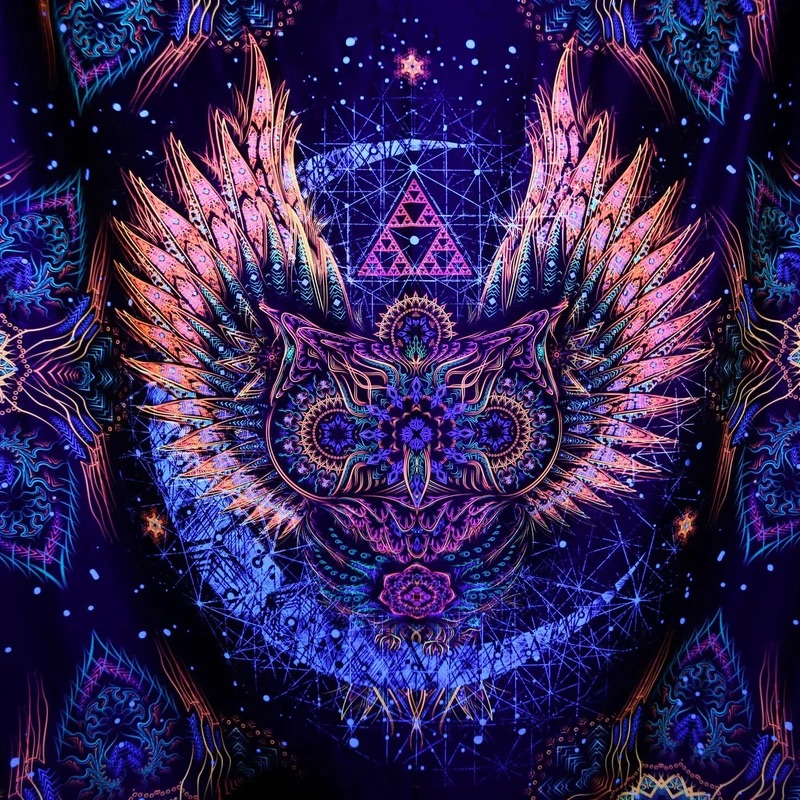 The Art of Staying “Out the Way